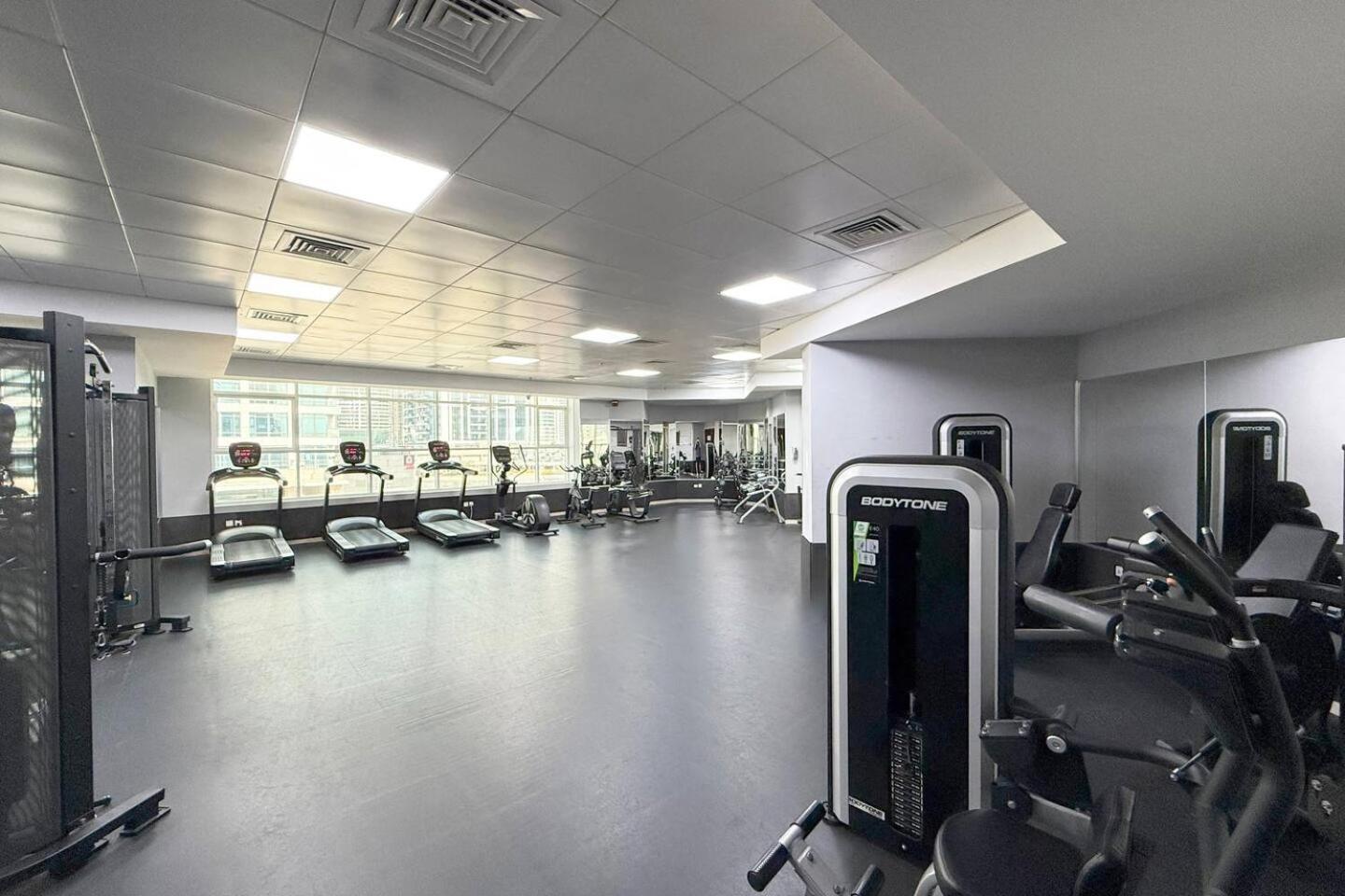 Floor, Jlt A, 8 Mins To Metro Great View * Dubai