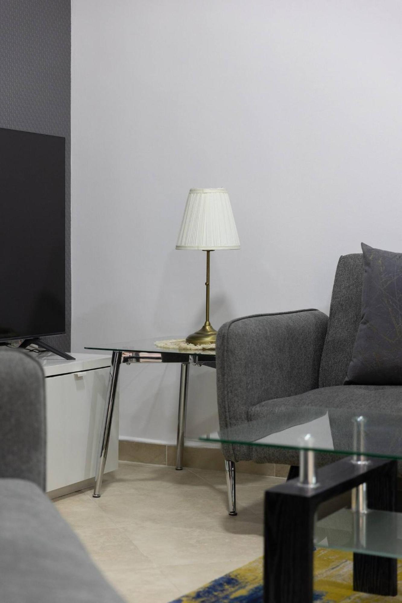Floor, Jlt A, 8 Mins To Metro Great View Dubai