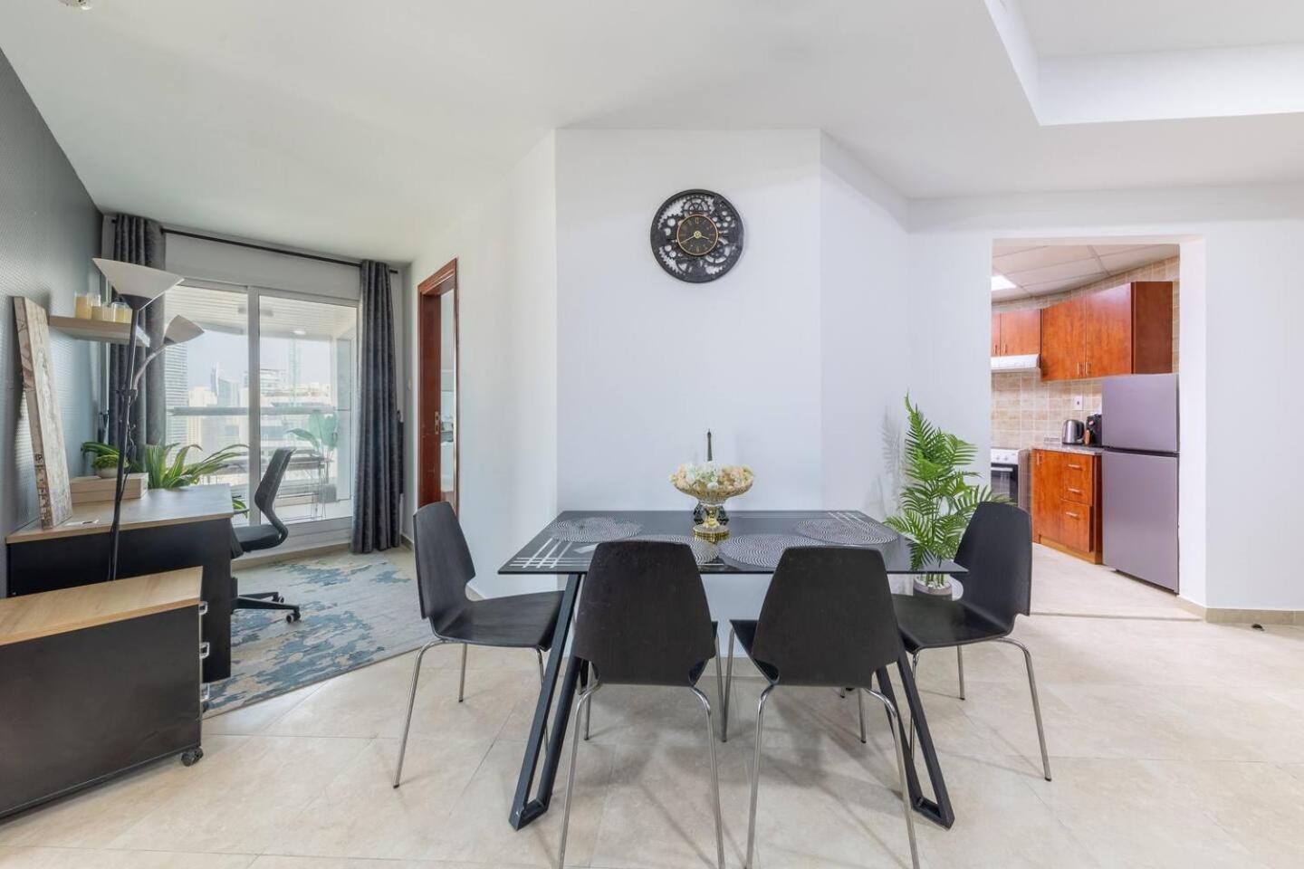 Floor, Jlt A, 8 Mins To Metro Great View * Dubai